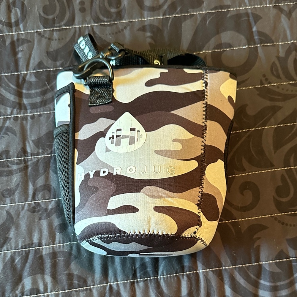 HydroJug Camouflage 1/2gal Sleeve